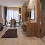 Aparthotel Kavalali