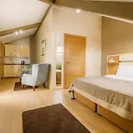 Apart Otel Kavalalı