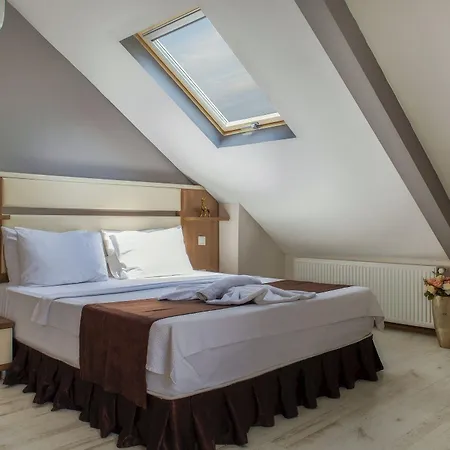 Kavalali Aparthotel 4*