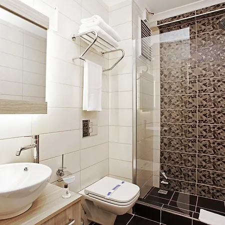 Aparthotel Kavalali 3*