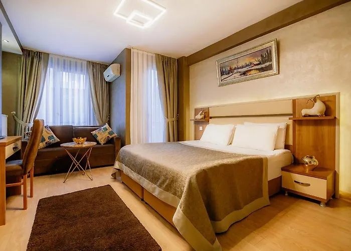 アパートホテル Kavalali 4*