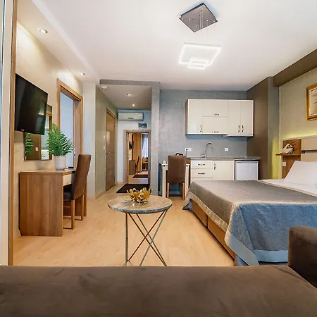 Apartmanhotel Kavalali 4*